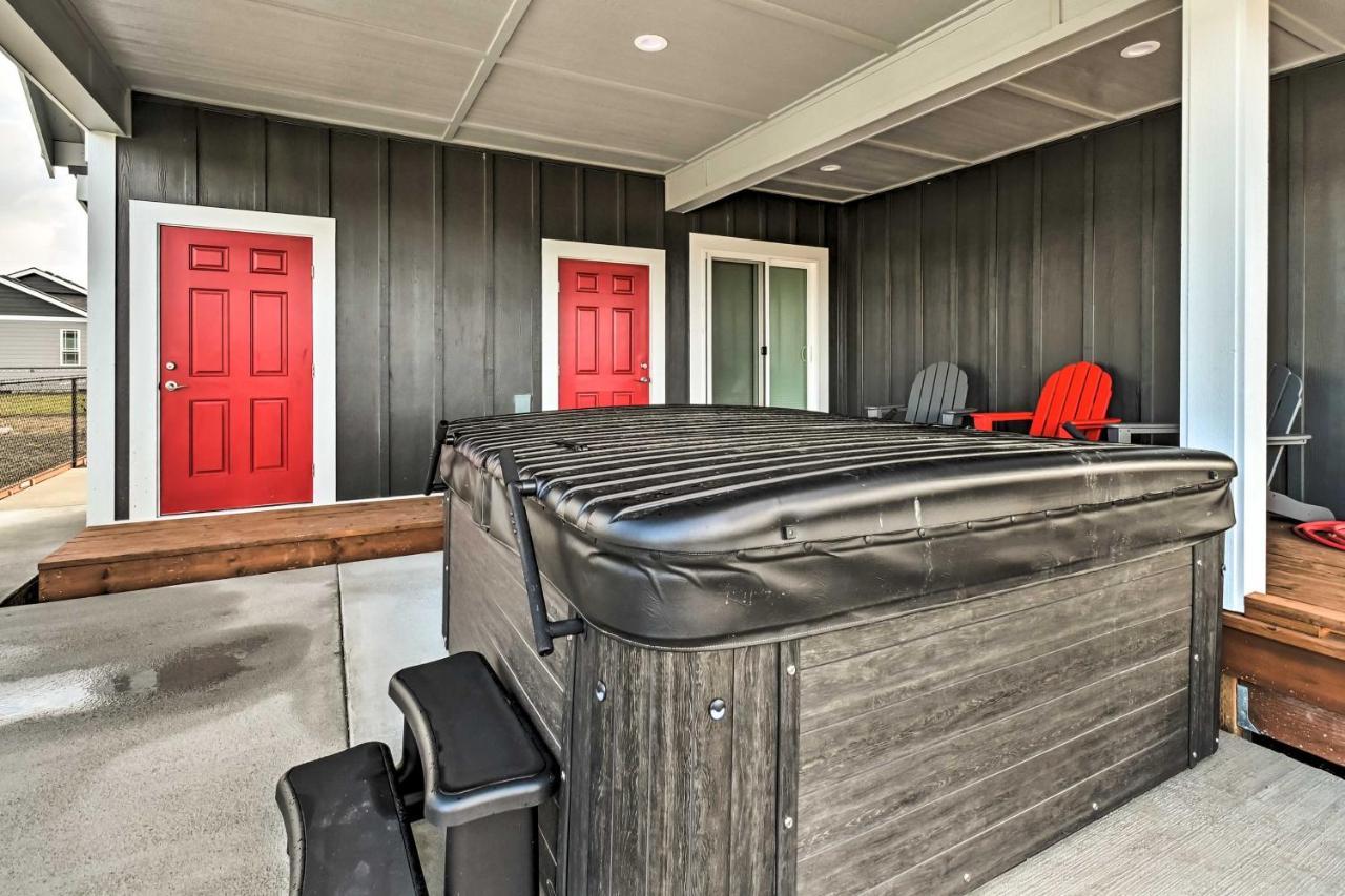 Ocean Shores Getaway With Fireplace And Hot Tub! Eksteriør bilde