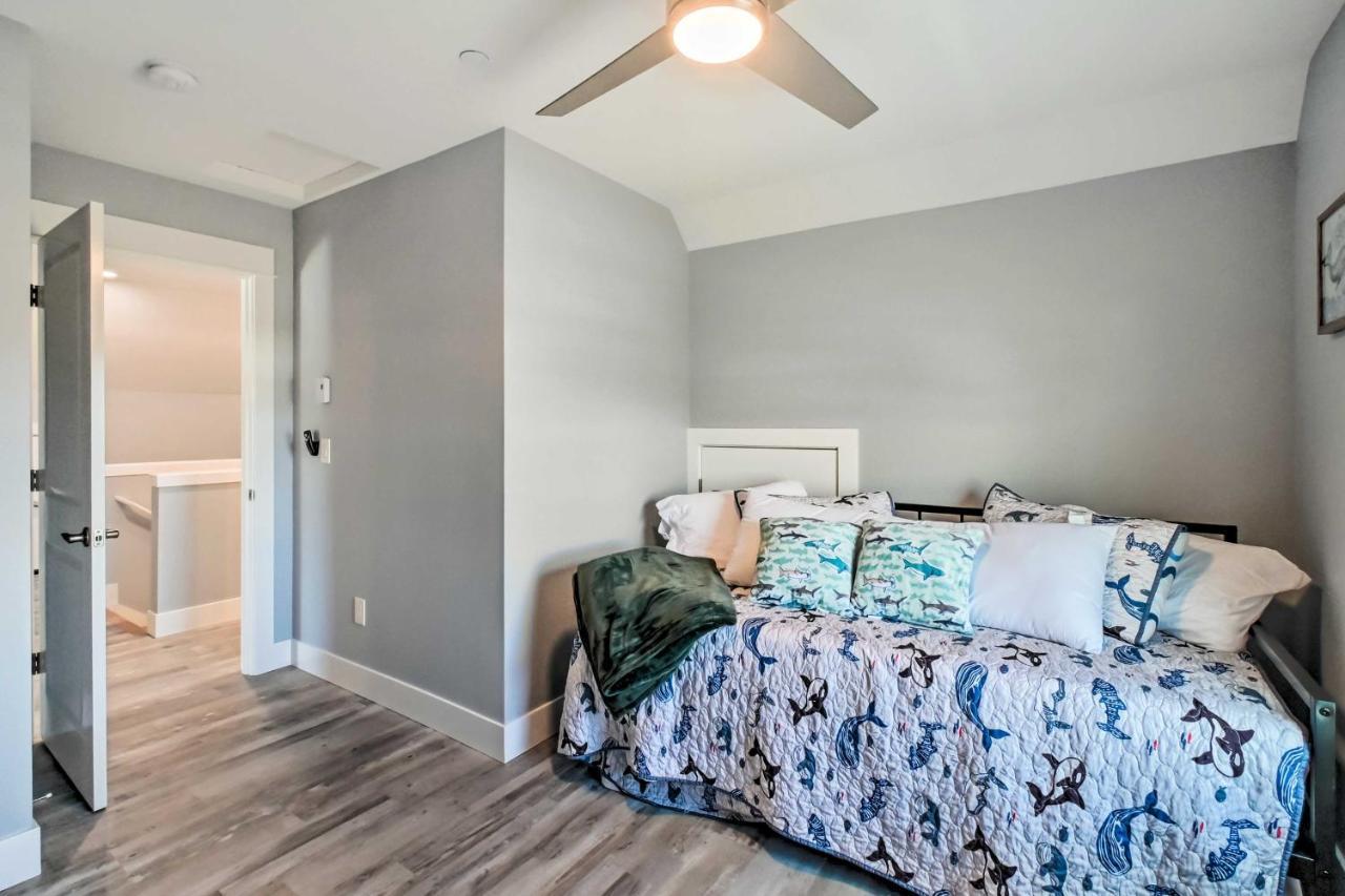 Ocean Shores Getaway With Fireplace And Hot Tub! Eksteriør bilde