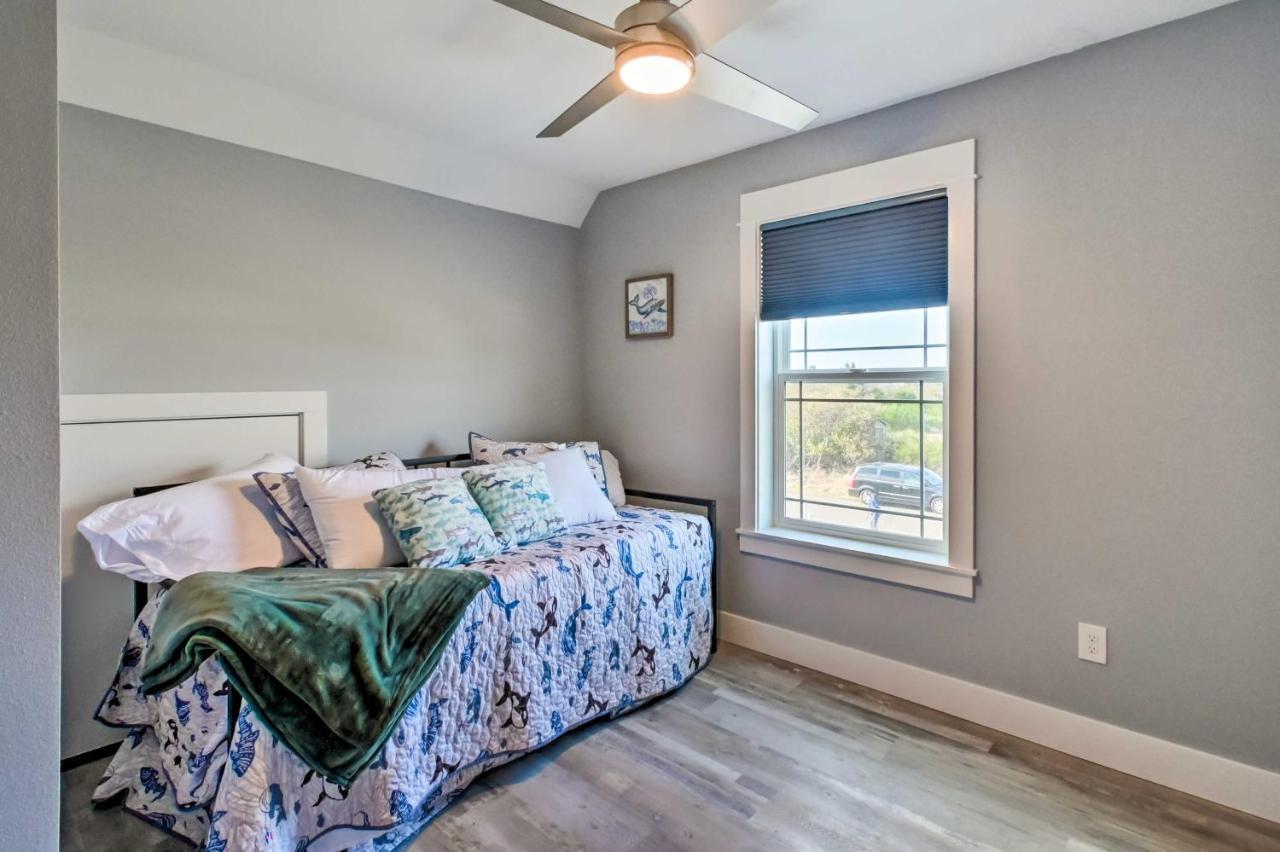 Ocean Shores Getaway With Fireplace And Hot Tub! Eksteriør bilde