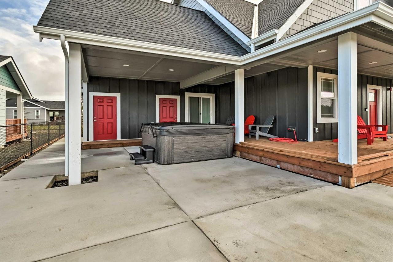 Ocean Shores Getaway With Fireplace And Hot Tub! Eksteriør bilde